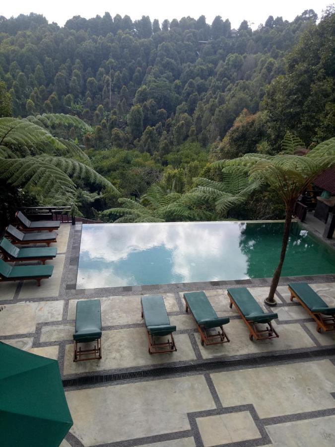 Hotel Bintang Munduk Exterior foto